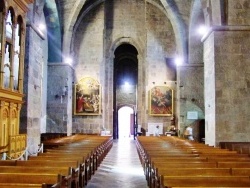 Photo paysage et monuments, Fréjus - L'église