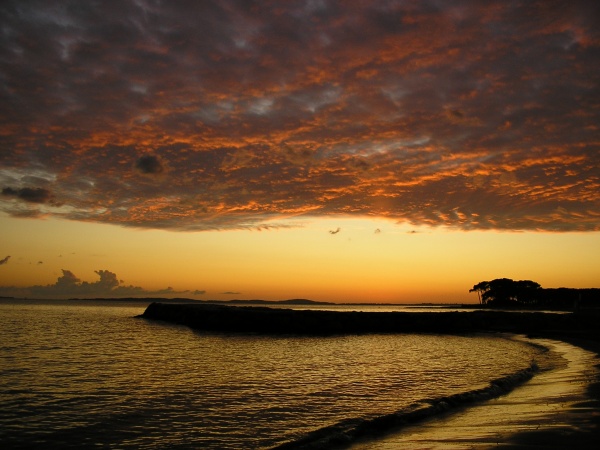 Photo La Londe-les-Maures - coucher de soleil sur le port