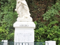 Photo paysage et monuments, Mazaugues - le monument aux morts