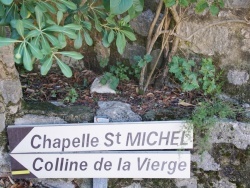 Photo paysage et monuments, Méounes-lès-Montrieux - chapelle Michel