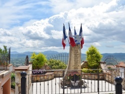 Photo paysage et monuments, Montauroux - le monument aux morts