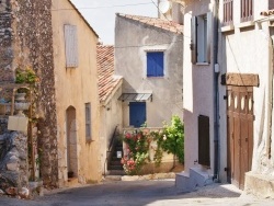 Photo paysage et monuments, Montmeyan - la commune