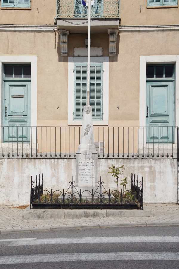 Photo Ollières - le monument aux morts