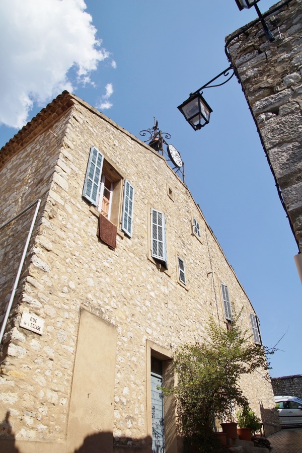 Photo Ollières - abbatiale saint hilaire