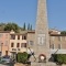 Photo Pierrefeu-du-Var - le monument aux morts