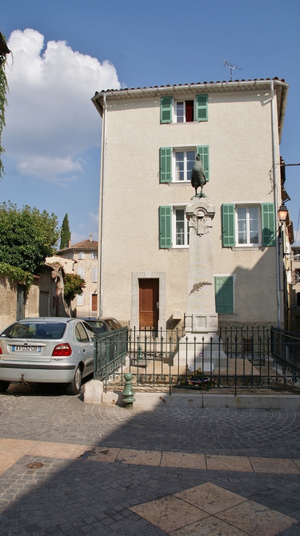 Photo Pignans - le monument aux morts