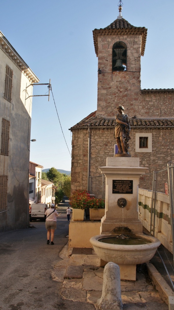 Photo Puget-sur-Argens - église Saint jacques