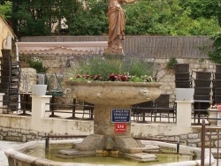 Photo paysage et monuments, Rians - la fontaine