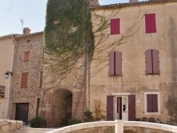 Photo paysage et monuments, Roquebrune-sur-Argens - la tour
