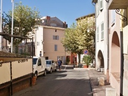Photo paysage et monuments, Roquebrune-sur-Argens - la ville