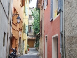 Photo paysage et monuments, La Roquebrussanne - Le Village