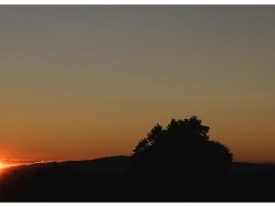 Photo paysage et monuments, Saint-Julien - Déclin du Soleil.