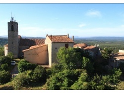 Photo paysage et monuments, Saint-Julien - L'église se St Julien le Montagnier.