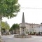 Photo Saint-Maximin-la-Sainte-Baume - la ville et la Fontaine