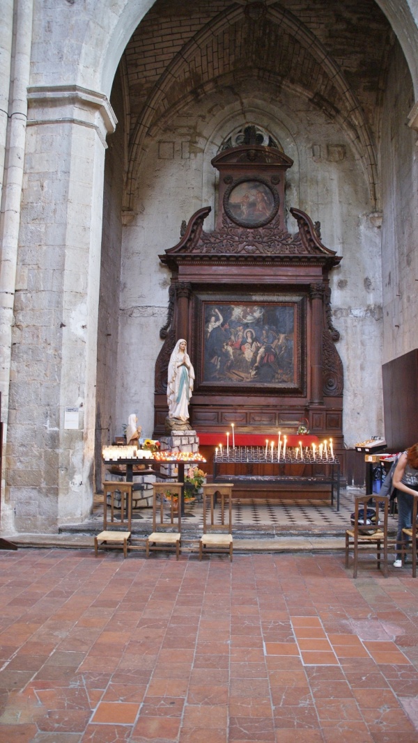 Photo Saint-Maximin-la-Sainte-Baume - église Sainte Magdeline