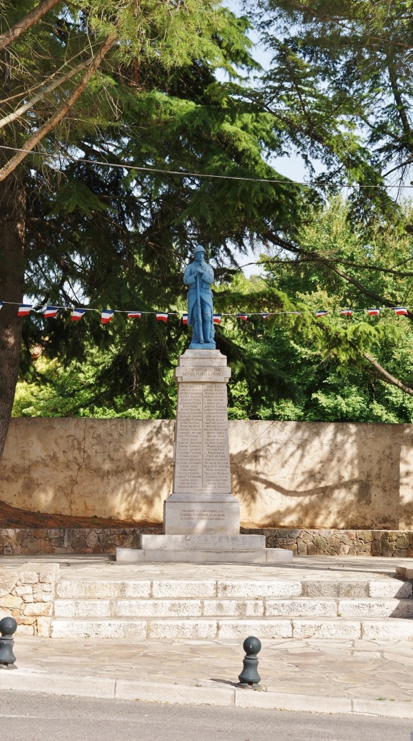 Photo Salernes - le monument aux morts