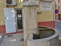 Photo paysage et monuments, Salernes - la commune