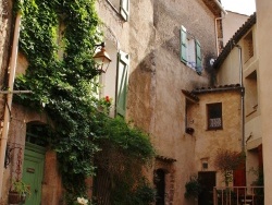 Photo paysage et monuments, Sillans-la-Cascade - la commune