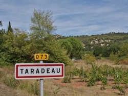 Photo paysage et monuments, Taradeau - taradeau (83460)