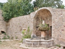 Photo paysage et monuments, Le Thoronet - la fontaine