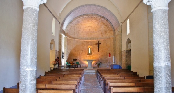 Photo Tourtour - église Saint denis