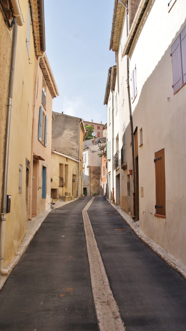 Photo La Verdière - la commune