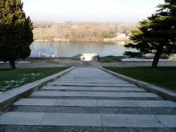 Photo paysage et monuments, Avignon - la descente du rocher des doms