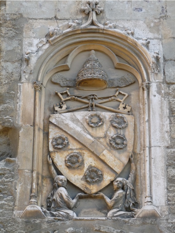 Photo Avignon - les armoiries des papes