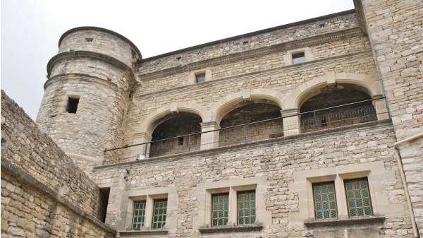 Photo Le Barroux - le château