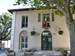 Photo paysage et monuments, Beaumont-de-Pertuis - la mairie