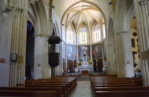 Photo Cadenet - église Notre Dame