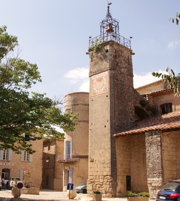 Photo Grambois - L'église