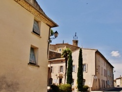 Photo paysage et monuments, Grillon - La Commune