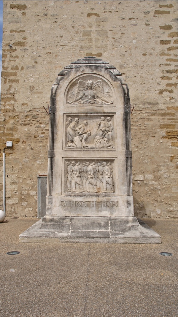 Photo Monteux - le monument