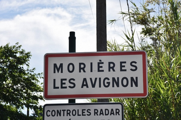 Photo Morières-lès-Avignon - morieres (84310)