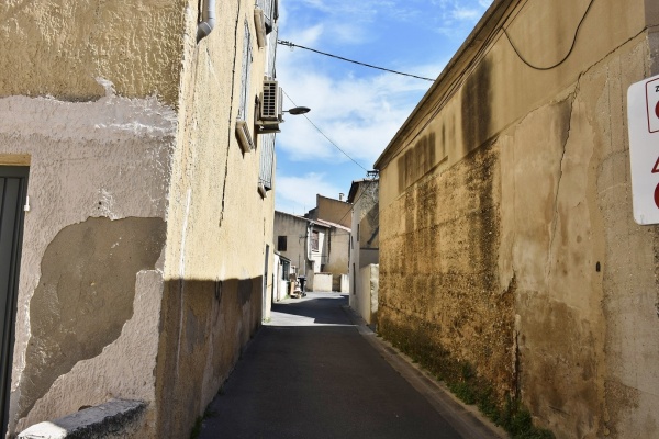 Photo Morières-lès-Avignon - le village