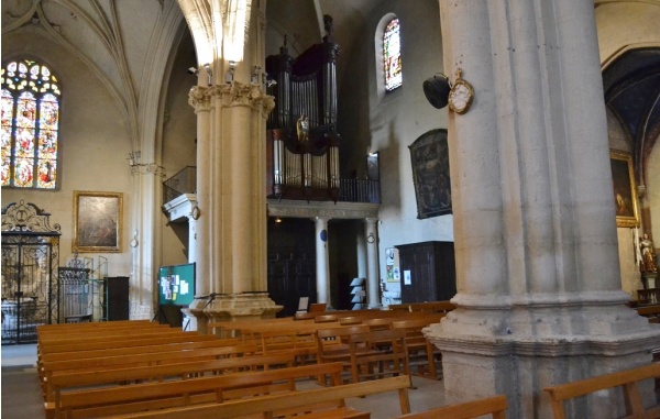 Photo Pertuis - église saint Nicolas