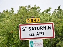 Photo paysage et monuments, Saint-Saturnin-lès-Apt - Saint Saturnin les apt (84490)