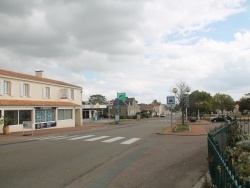 Photo paysage et monuments, Avrillé - Le Village