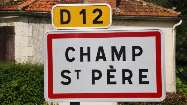 Photo Le Champ-Saint-Père - champ saint père (85540)