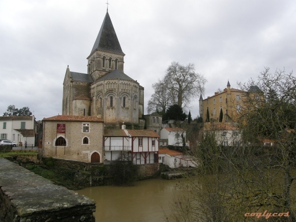 Photo Mareuil-sur-Lay-Dissais - Centre ville