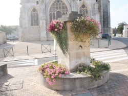 Photo paysage et monuments, Olonne-sur-Mer - la fontaine