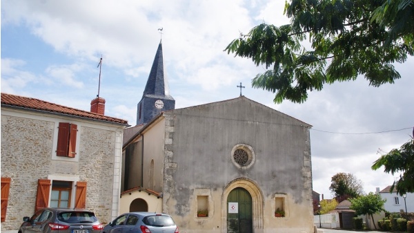 Photo Saint-Cyr-en-Talmondais - église Saint Cyr
