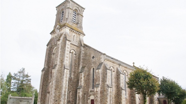 Photo Sainte-Flaive-des-Loups - église Sainte Flaive