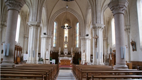 Photo Sainte-Flaive-des-Loups - église Sainte Flaive