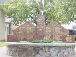 Photo paysage et monuments, Brem-sur-Mer - le monument aux morts