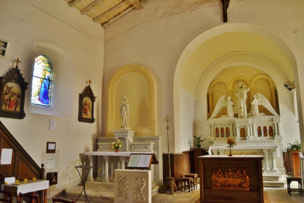 Photo Sainte-Radégonde-des-Noyers - église Ste Radegonde