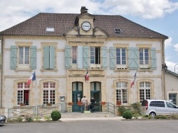 Photo paysage et monuments, Millac - la mairie