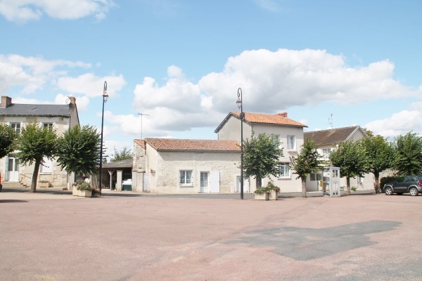 Photo Pouant - le village