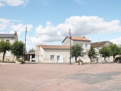 Photo paysage et monuments, Pouant - le village